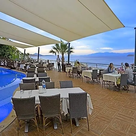 Jura Bodrum فندق 4*